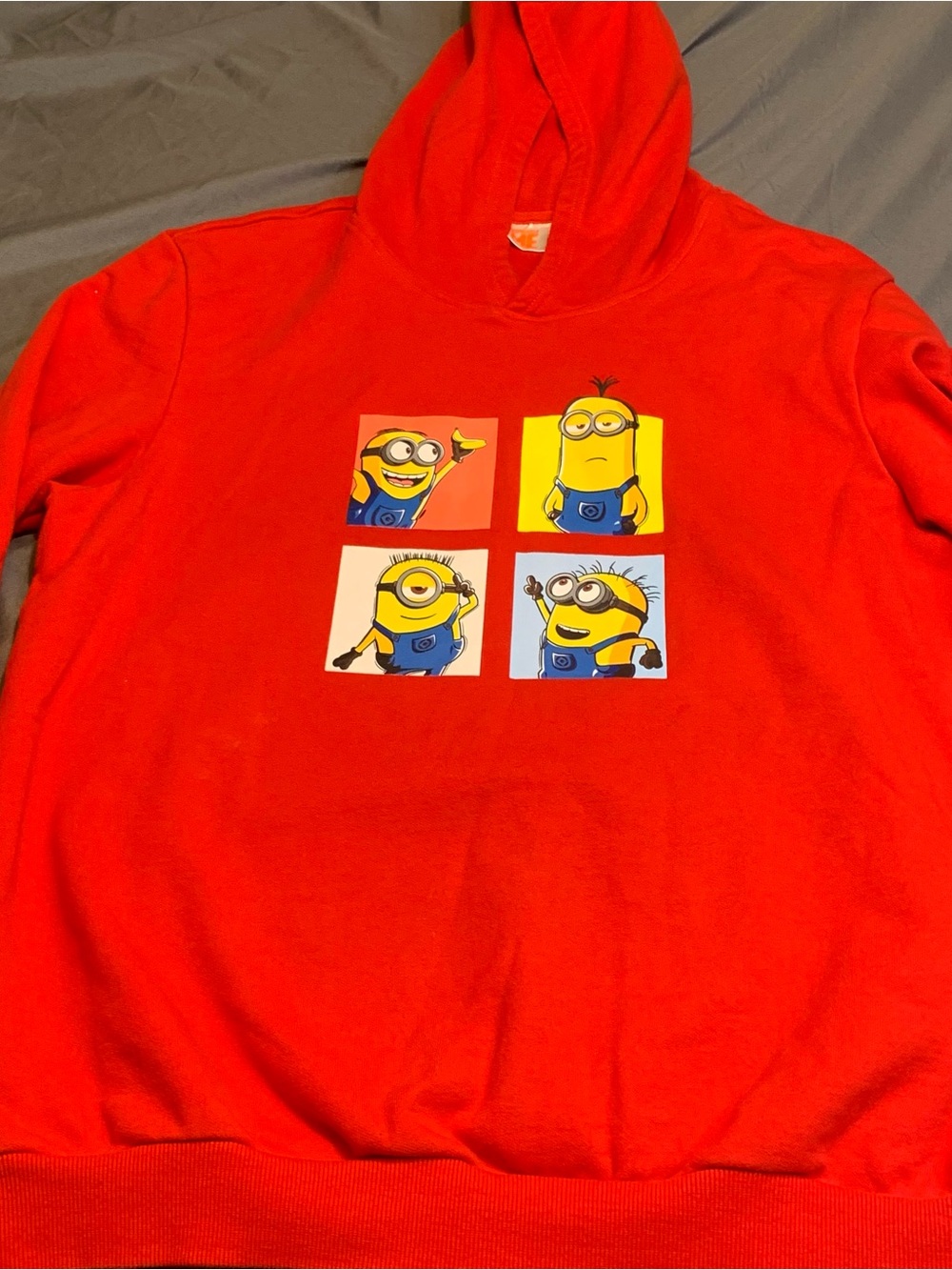 Despicable Me Minions Pullover Hoodie Red Long Sleeve Youth XL